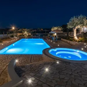 Resort Dimora Ada, Chiaramonte Gulfi